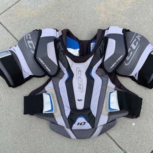 Used Medium CCM Vector Pro Stock Shoulder Pads