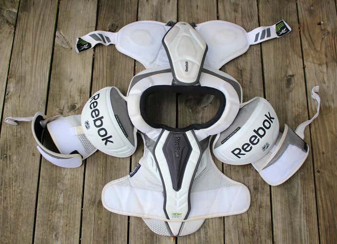 Used Senior Medium Reebok 20K Shoulder Pads Pro Stock