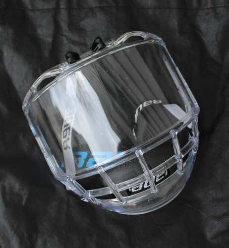 Used Medium Bauer Concept 3 Full Shield