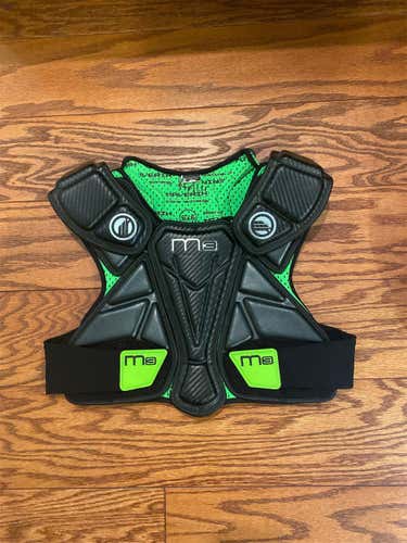 Used Medium Maverik M3 Speed Pad Shoulder Pads