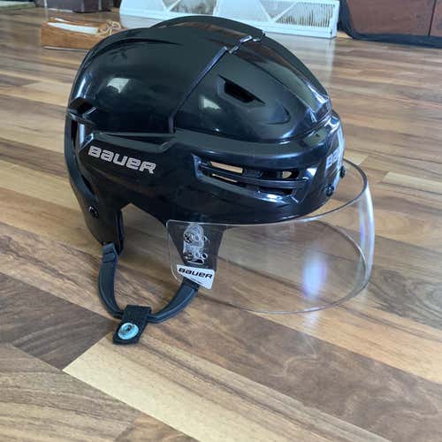 Bauer Re-akt MED W/ Visor
