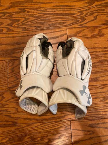 White Used Goalie Under Armour Command Pro 2 12" Lacrosse Gloves