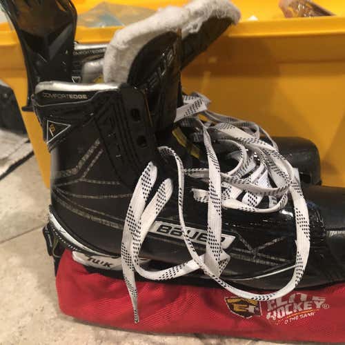 Used Bauer Supreme D&R (Regular)  Size 5 Hockey Skates Comes with an extra set of blades