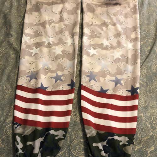 Adult Hockey Game Socks 31” Camouflage Brand New