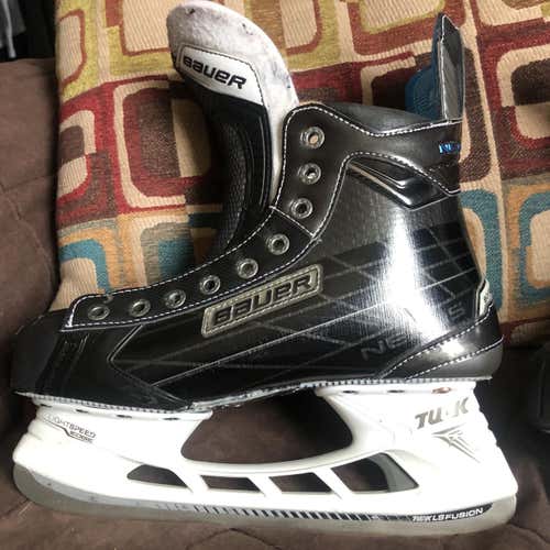 Used Bauer Nexus 8000 D&R (Regular)  Size 7.5 Hockey Skates