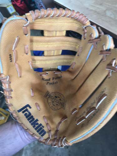 New Franklin Baseball Glove 4889 Adult