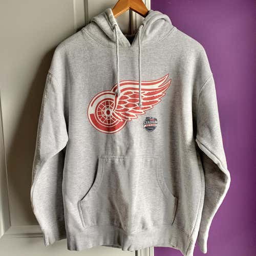 2016 Stadium Series NHL Detroit Redwings Medium Hoodie Apparel Grey Pullover Sweatshirt Hockey Team
