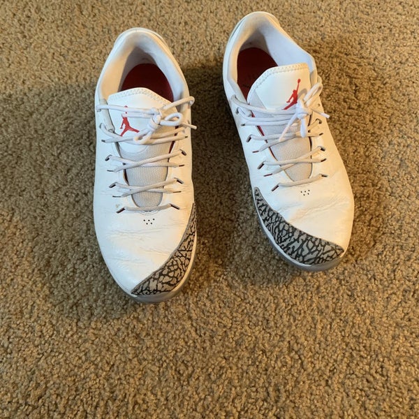 Men's 10 (Women's 11) Nike Golf Shoes