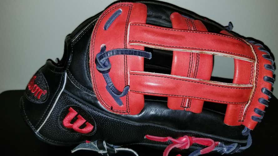 BEST OFFER Barely Used Wilson A2000 HR13 12.75"
