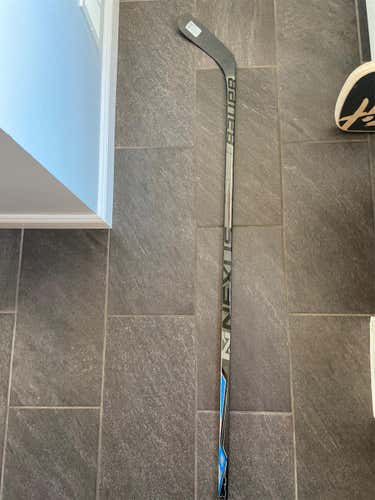 Bauer Nexus 8000 Senior, LH, 87 Flex, P88 Curve, Grip