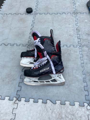 BAUER VAPOR 1x 2.0 Sz 7.5D