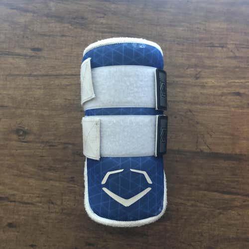 Used Senior EvoShield Elbow Guard Elbow Protection