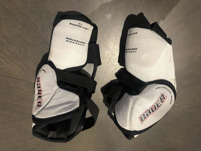 Used Senior Large Bauer Nexus 6000 Elbow Pads