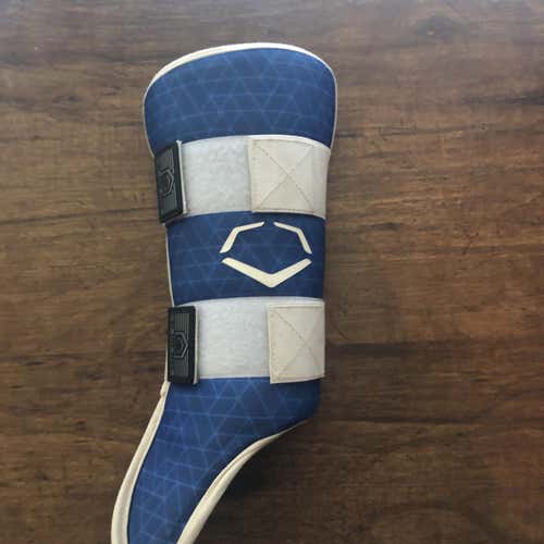 Used Senior EvoShield Shin Guards