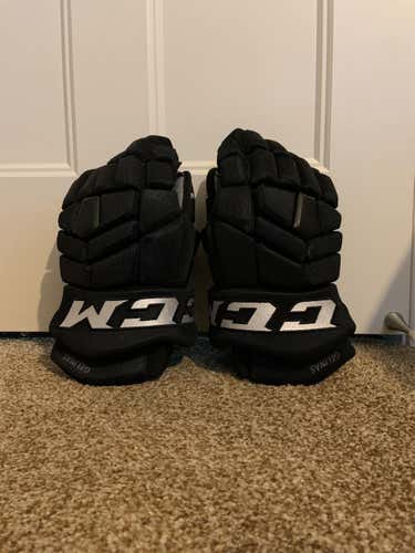 Black New CCM HGTKXP 14" Pro Stock Gloves