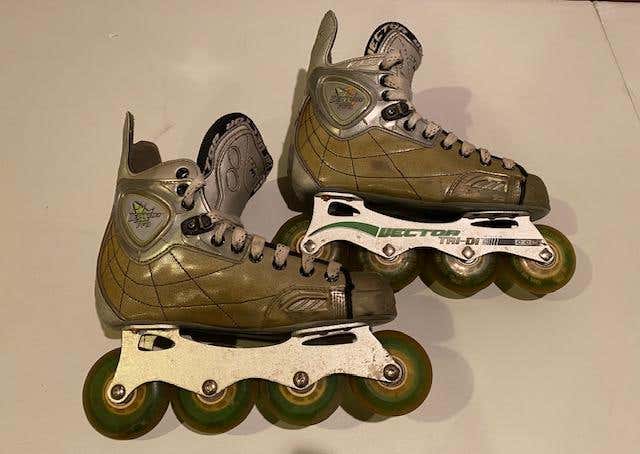Junior Used CCM Inline Skates E&W (Wide) Size 4