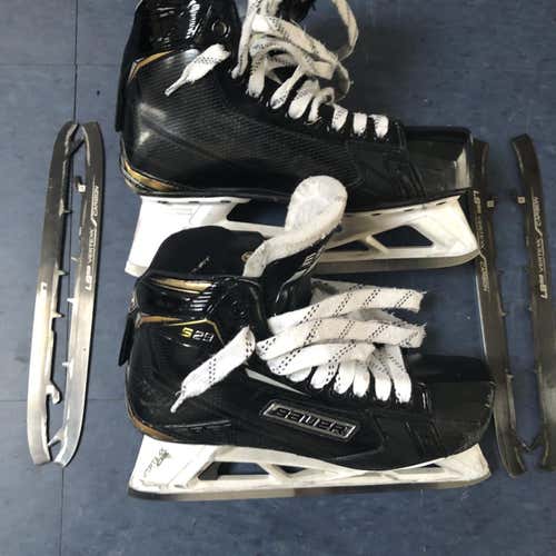 Used Bauer Supreme S29 D&R (Regular) Size 8.5 Goalie Skates; 3 sets of steel (2 sets 5G)