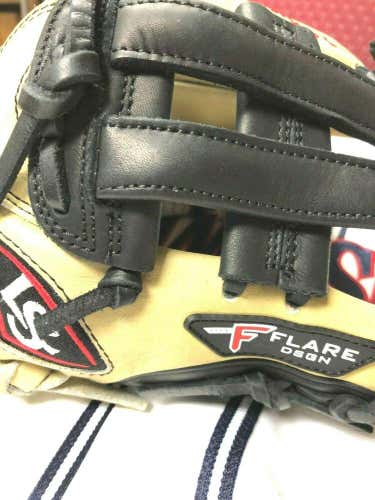 LOUISVILLE SLUGGER PRO FLARE GLOVE-PF14-CR1151 RHT  NWT