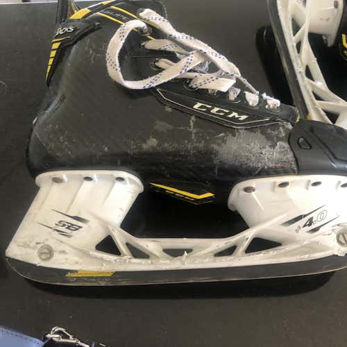 Used CCM Super Tacks D&R (Regular) Size 7.5 Hockey Skates