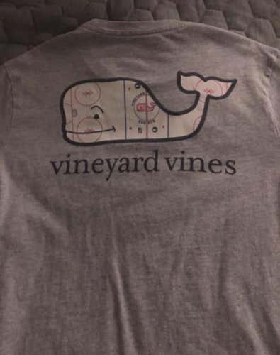 Vineyard Vines, gray hockey longsleeve (Boys Med.)