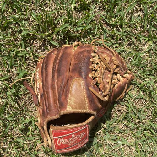 Brown Used Pitcher's Pro Preferred 11.5" Baseball Glove