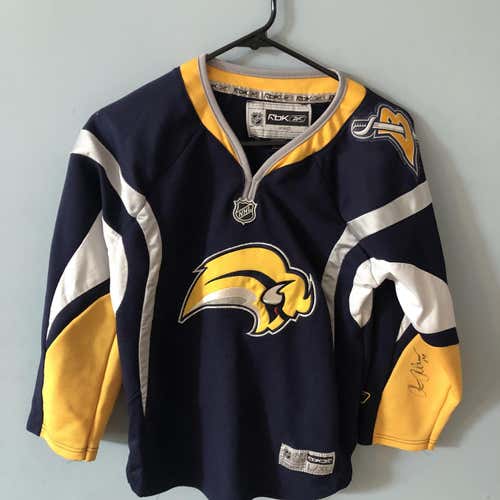 Sabres Jersey Signed
