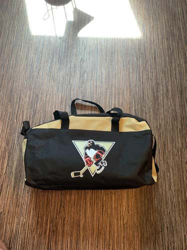 Used Wilkes-Barre/Scranton Penguins Giveaway Bag