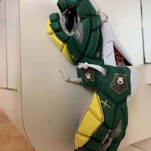 Like New PLL REDWOODS Maverik Rome