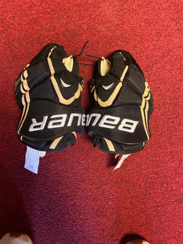 New Pittsburgh Penguins Bauer APX Pro 13" Pro Stock Gloves