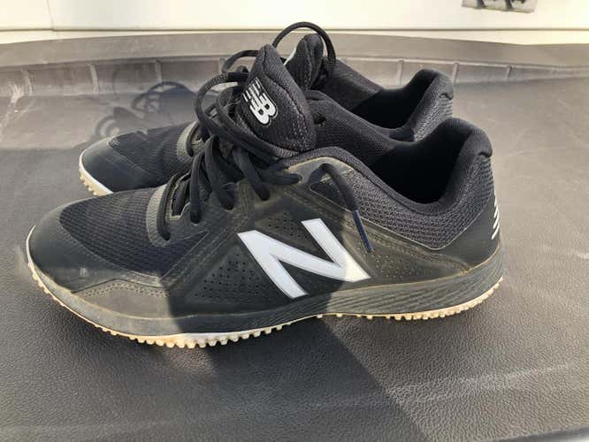 Black Used Adult Men's Men's 10.5 (W 11.5) Turf Cleats New Balance Low Cut