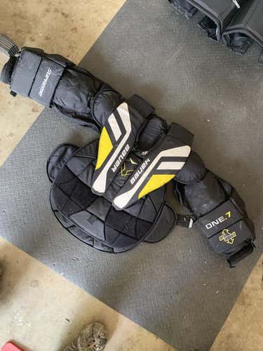 Senior Used Large Bauer Supreme One.7 Goalie Chest Protector