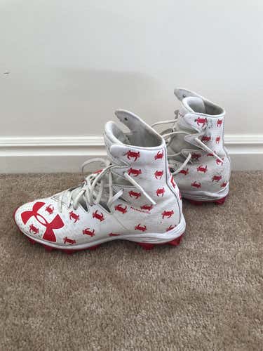 Youth Size 6 Under Armour Cleats Football, Lacrosse, Baseball