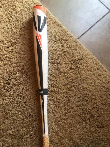 Used 2017 Composite Mako (-3) 30 oz 33" Bat