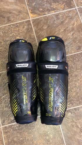 Used Bauer Supreme 1S Shin Pads