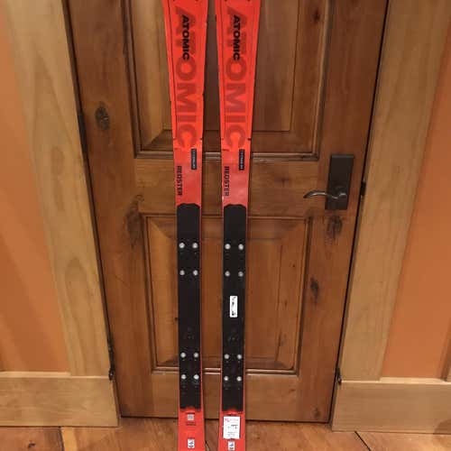Atomic FIS SL Skis 157cm