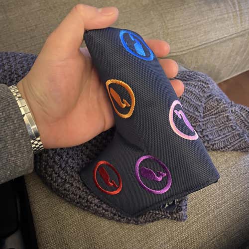 Vineyard Vines Headcover