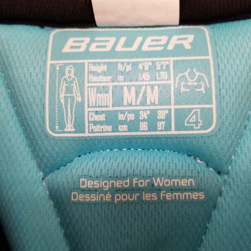 New Senior Medium Bauer S180w Shoulder Pads