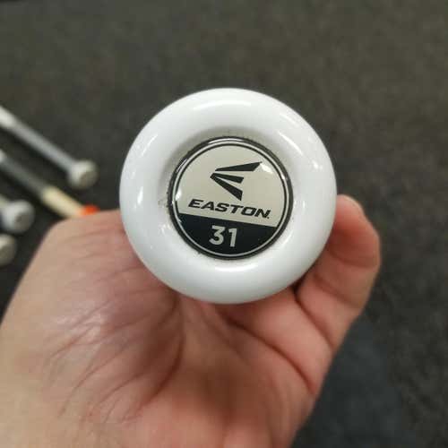 White New High School/College Easton Composite Mako Bat (-10) 21 oz 31"
