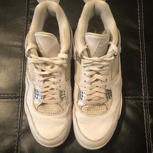 White Men's 12.5 (Women's 13.5) Low Cut