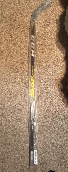 New Right Handed Super Tacks AS2 Pro Hockey Stick