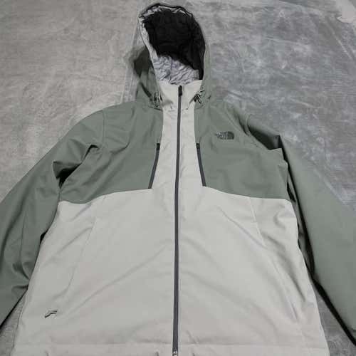 Green Unisex Large The North Face Jacket