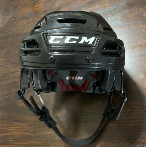 Used CCM Resistance Pro Stock Helmet S