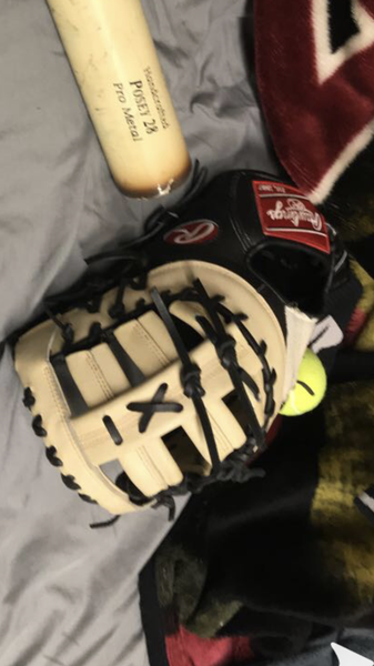 Black Used Rawlings Right Handed First Base Baseball Glove 13"