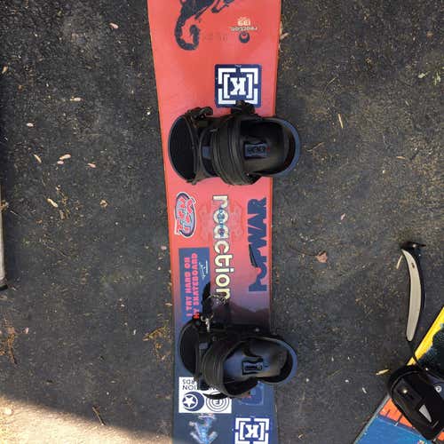 Reaction 139 Snowboard [Scorpion Logo] with Bindings