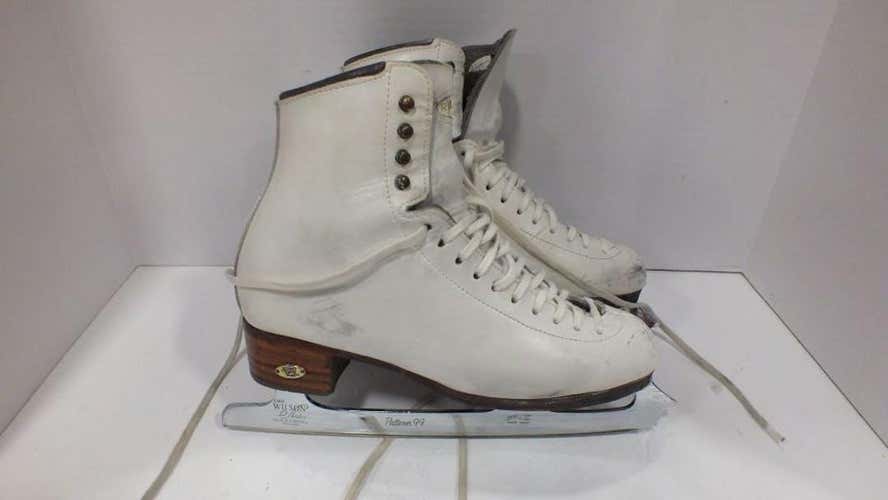 Used Riedell 910 Flair Senior 7.5 Ice Skates Womens Figure Skates
