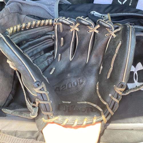 Black Used Infield A2000 11.5" Baseball Glove