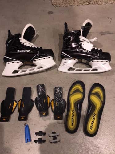 Senior New Bauer Supreme 1S Hockey Skates D&R (Regular) Size 6