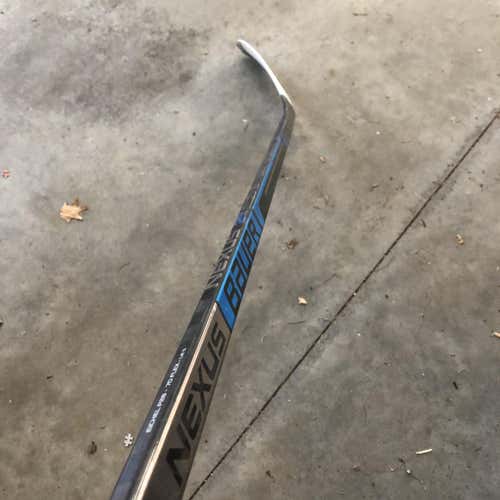 Right Handed Nexus 2N P28 Rh 70 Flex