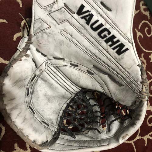 White Used Regular VE8 Pro Carbon