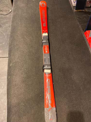 New Racing Without Bindings Skis